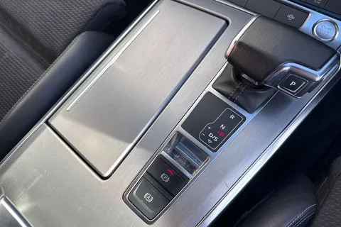 SB19CYC Audi A6 Avant 2.0 TDI 40 S line S Tronic Euro 6 (s/s) 5dr Thumbnail #24