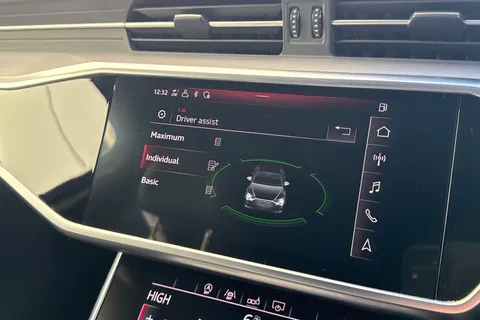 SB19CYC Audi A6 Avant 2.0 TDI 40 S line S Tronic Euro 6 (s/s) 5dr Thumbnail #56