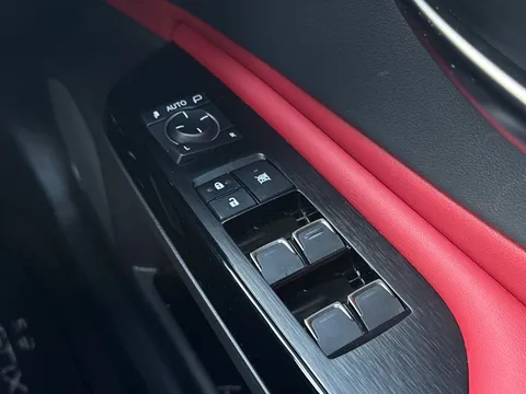 MF23BTX Lexus Es 2.5 300h F Sport E-CVT Euro 6 (s/s) 4dr Thumbnail #18