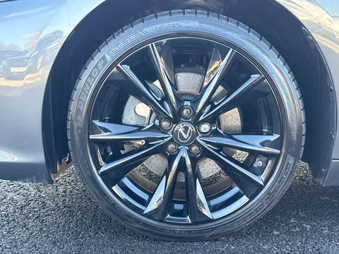 MF23BTX Lexus Es 2.5 300h F Sport E-CVT Euro 6 (s/s) 4dr Thumbnail #23