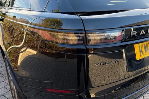 KM74EAJ Land Rover Range Rover Velar 2.0 P400e Dynamic HSE 5dr Thumbnail #20