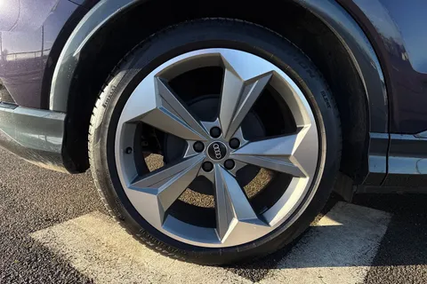 KM25LHW Audi Q4 e-tron Q4  Black Edition 45 e-tron  210,00 kW Thumbnail #24