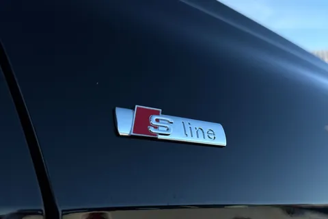 KM25FBU Audi A5 Edition 1 TFSI 204 PS S tronic Thumbnail #29