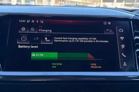 KM25LHW Audi Q4 e-tron Q4  Black Edition 45 e-tron  210,00 kW Thumbnail #43