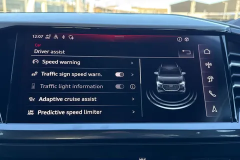 KM25LHW Audi Q4 e-tron Q4  Black Edition 45 e-tron  210,00 kW Thumbnail #45