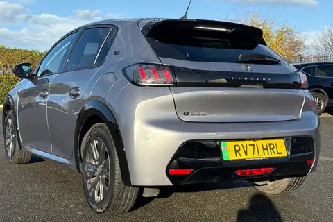 RV71HRL PEUGEOT e-208 50kWh Allure Premium Auto 5dr Thumbnail #8