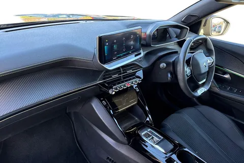 14 of 66 for PEUGEOT e-2008 50kWh GT Auto 5dr (7kW Charger)