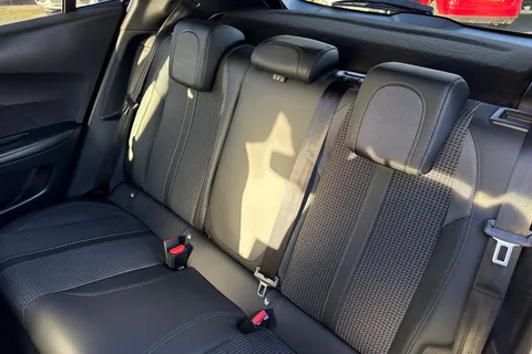 18 of 66 for PEUGEOT e-2008 50kWh GT Auto 5dr (7kW Charger)