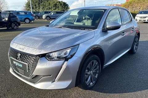 RV71HRL PEUGEOT e-208 50kWh Allure Premium Auto 5dr Thumbnail #28