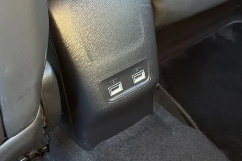 32 of 66 for PEUGEOT e-2008 50kWh GT Auto 5dr (7kW Charger)