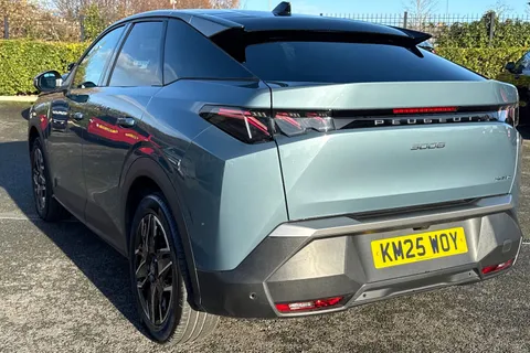 KM25WOY PEUGEOT 3008 1.2 HYBRID GT e-DSC6 Euro 6 (s/s) 5dr Thumbnail #8