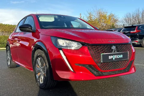 VU72OWE PEUGEOT e-208 50kWh Allure Premium + Auto 5dr (7kW Charger) Thumbnail #9