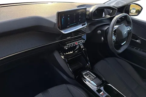 VU72OWE PEUGEOT e-208 50kWh Allure Premium + Auto 5dr (7kW Charger) Thumbnail #15