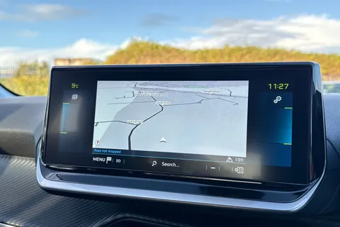 VU72OWE PEUGEOT e-208 50kWh Allure Premium + Auto 5dr (7kW Charger) Thumbnail #17