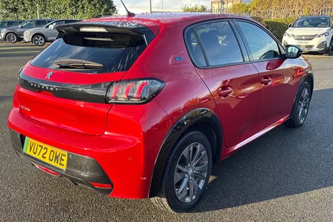 VU72OWE PEUGEOT e-208 50kWh Allure Premium + Auto 5dr (7kW Charger) Thumbnail #37