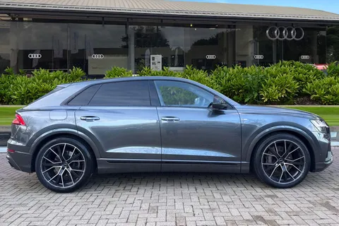 3 of 61 for Audi Q8 MY23.5 Black Edition 55 TFSI quattro 340 PS tiptronic