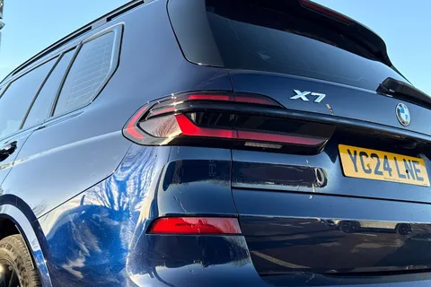 YC24LNE BMW X7 3.0 40d MHT M Sport Auto xDrive Euro 6 (s/s) 5dr Thumbnail #8