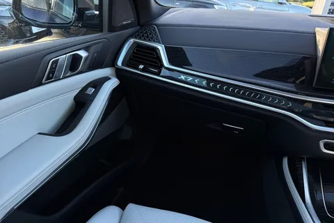 YC24LNE BMW X7 3.0 40d MHT M Sport Auto xDrive Euro 6 (s/s) 5dr Thumbnail #20