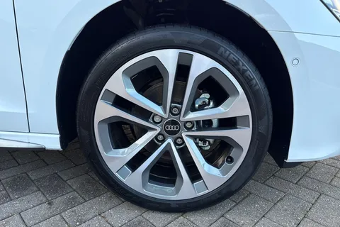  Audi A3 1.5 TFSI S line Sportback Euro 6 (s/s) 5dr Thumbnail #9