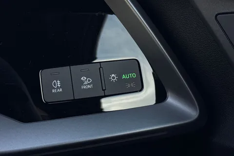  Audi A3 1.5 TFSI S line Sportback Euro 6 (s/s) 5dr Thumbnail #45