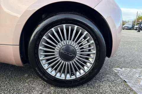 13 of 66 for FIAT 500E 42kWh Auto 3dr