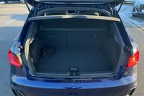  Audi A1 1.0 TFSI 30 Black Edition Sportback Euro 6 (s/s) 5dr Thumbnail #6