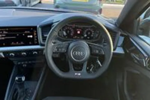  Audi A1 1.0 TFSI 30 Black Edition Sportback Euro 6 (s/s) 5dr Thumbnail #17