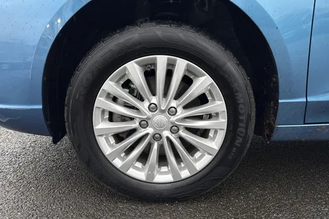 DK71SKN MG Mg5 61.1kWh Exclusive Long Range Auto 5dr Thumbnail #14