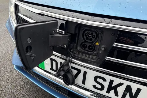 DK71SKN MG Mg5 61.1kWh Exclusive Long Range Auto 5dr Thumbnail #26