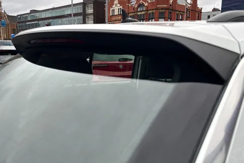 MW72KUJ Volkswagen T-Roc 1.0 TSI Life Euro 6 (s/s) 5dr Thumbnail #28