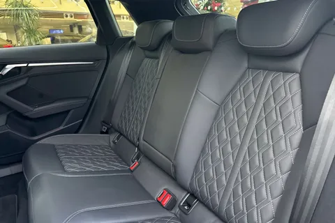 DL23WOY Audi S3 2.0 TFSI Sportback S Tronic quattro Euro 6 (s/s) 5dr Thumbnail #20