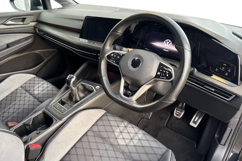 DA22XSH Volkswagen Golf 2.0 TDI R-Line Euro 6 (s/s) 5dr Thumbnail #15