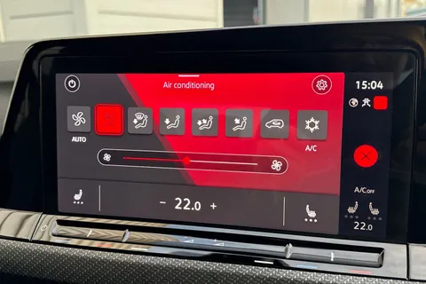 DA22XSH Volkswagen Golf 2.0 TDI R-Line Euro 6 (s/s) 5dr Thumbnail #23