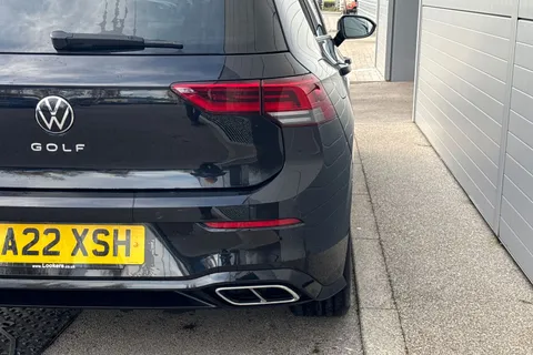 DA22XSH Volkswagen Golf 2.0 TDI R-Line Euro 6 (s/s) 5dr Thumbnail #27