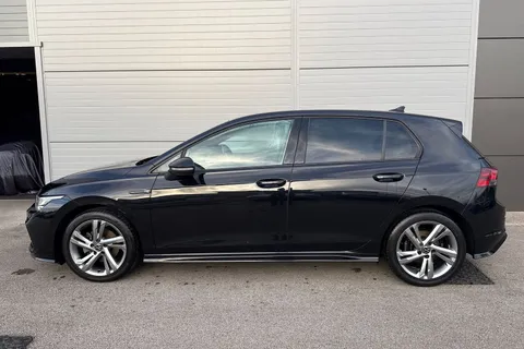 DA22XSH Volkswagen Golf 2.0 TDI R-Line Euro 6 (s/s) 5dr Thumbnail #29