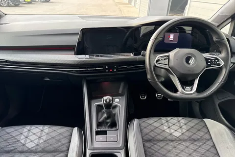 DA22XSH Volkswagen Golf 2.0 TDI R-Line Euro 6 (s/s) 5dr Thumbnail #38