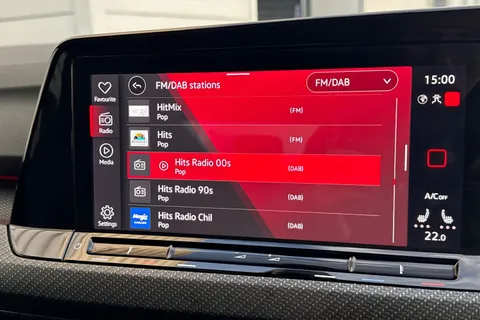 DA22XSH Volkswagen Golf 2.0 TDI R-Line Euro 6 (s/s) 5dr Thumbnail #51