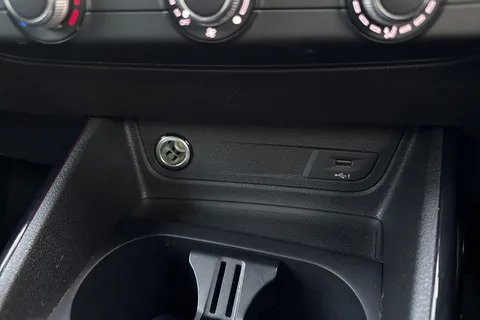 NJ20EHL Audi Q2 1.5 TFSI CoD 35 Black Edition S Tronic Euro 6 (s/s) 5dr Thumbnail #30