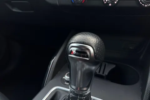 NJ20EHL Audi Q2 1.5 TFSI CoD 35 Black Edition S Tronic Euro 6 (s/s) 5dr Thumbnail #39