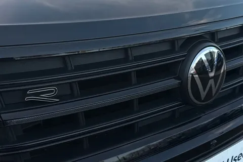 28 of 55 for VOLKSWAGEN TOUAREG 3.0 V6 TDI 4Motion 286 Black Edition 5dr Tip Auto