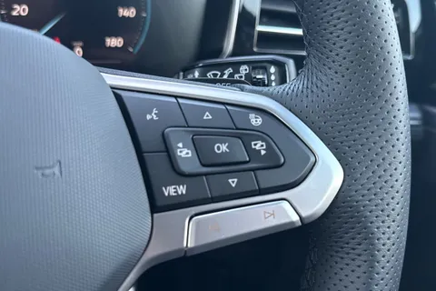 37 of 55 for VOLKSWAGEN TOUAREG 3.0 V6 TDI 4Motion 286 Black Edition 5dr Tip Auto