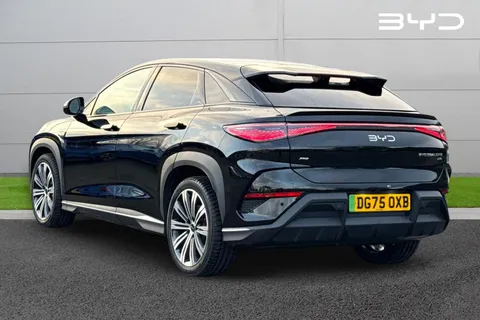 DG75OXB BYD Sealion 7 91.3kWh Excellence Auto AWD 5dr Thumbnail #3