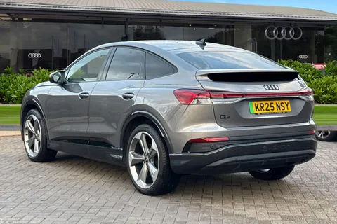 KR25NSY Audi Q4 e-tron Q4 Sportback Black Edition 45 e-tron  210,00 kW Thumbnail #3