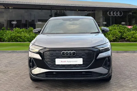KR25NSY Audi Q4 e-tron Q4 Sportback Black Edition 45 e-tron  210,00 kW Thumbnail #7