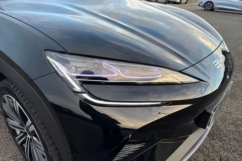 DG75OXB BYD Sealion 7 91.3kWh Excellence Auto AWD 5dr Thumbnail #17