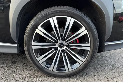 DG75OXB BYD Sealion 7 91.3kWh Excellence Auto AWD 5dr Thumbnail #23