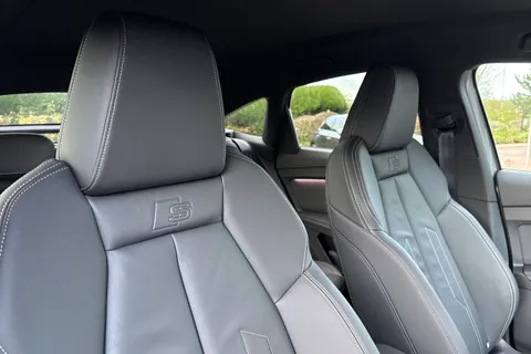 KR25NSY Audi Q4 e-tron Q4 Sportback Black Edition 45 e-tron  210,00 kW Thumbnail #25