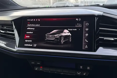 KR25NSY Audi Q4 e-tron Q4 Sportback Black Edition 45 e-tron  210,00 kW Thumbnail #37