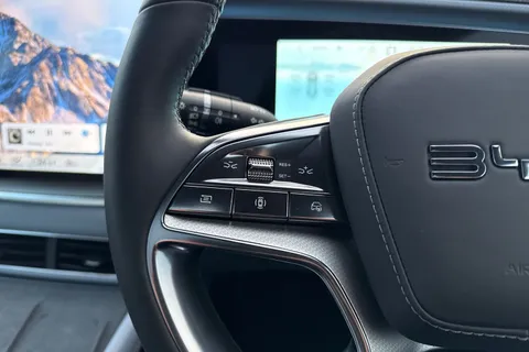 DG75OXB BYD Sealion 7 91.3kWh Excellence Auto AWD 5dr Thumbnail #42