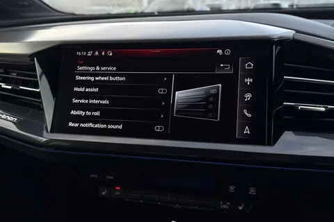 KR25NSY Audi Q4 e-tron Q4 Sportback Black Edition 45 e-tron  210,00 kW Thumbnail #43